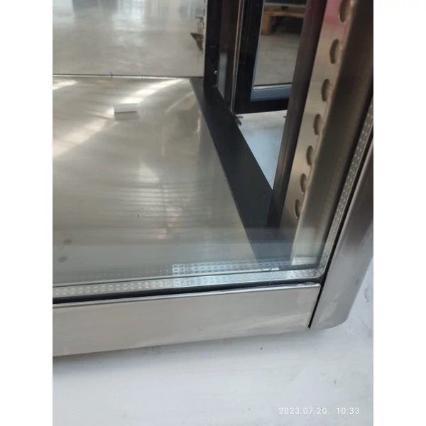 TC 116INOX Hűtővitrin - ÉRTÉKCSÖKKENT